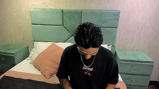 DanteLuxx online show from March 2026 05:55:02 AM