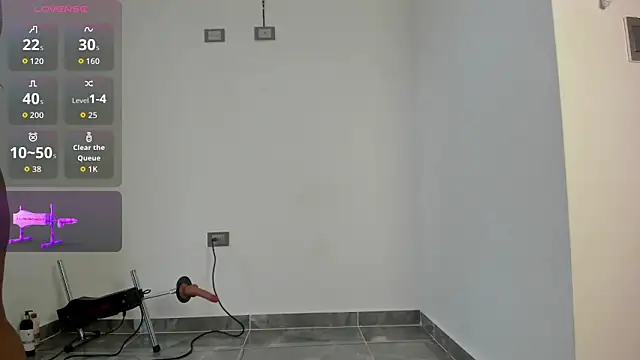 yerliss petitee online show from March 2026 12:52:01 PM