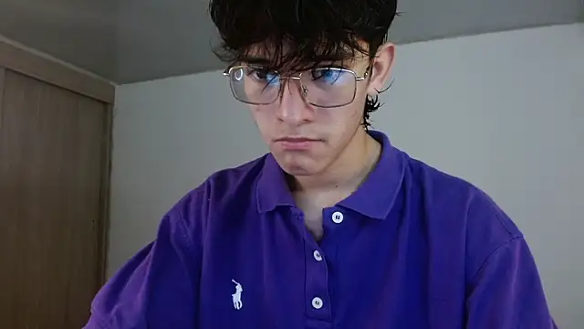 Snapshot of noah_millerx chatting on June 2026 08:11:02 PM noah millerx online show from June 2026 08:11:02 PM