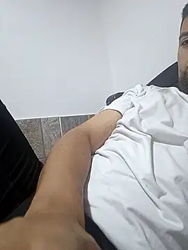 Ozkr777 online show from April 2026 10:59:01 PM