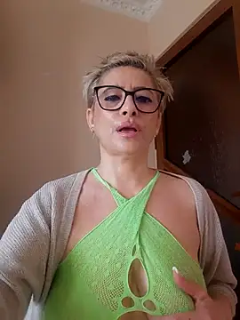 LunaBlaise online show from March 2026 08:29:02 AM