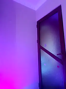 LunaBlaise online show from June 2026 07:32:02 AM