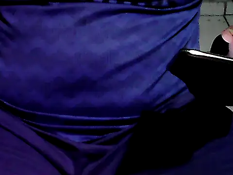 SpayingOmelet online show from April 2026 05:22:02 PM