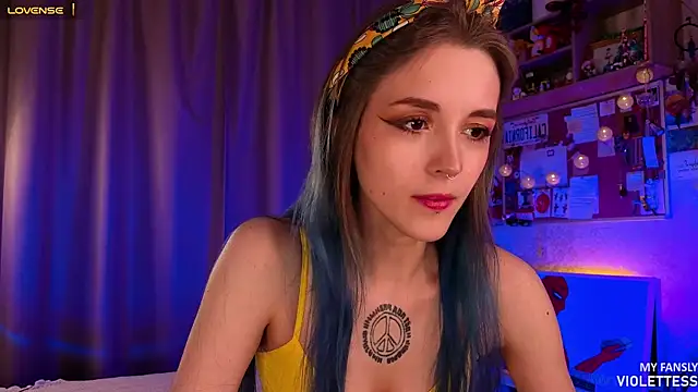 violettess online show from April 2026 04:01:01 PM