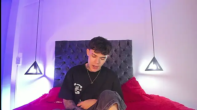 im seven online show from February 2026 04:34:02 AM