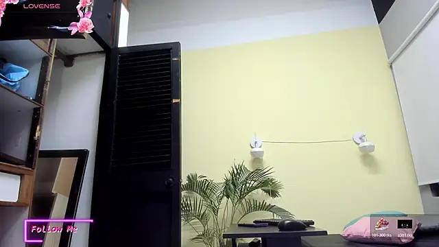  VALERIAGOMEZ online show from April 2026 10:49:02 AM