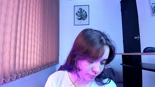  VALERIAGOMEZ online show from July 2026 12:25:02 PM