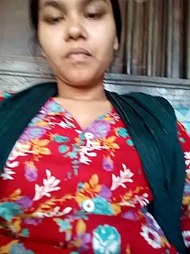 Snapshot of SumonaMoni chatting on March 2026 04:12:02 AM SumonaMoni online show from March 2026 04:12:02 AM