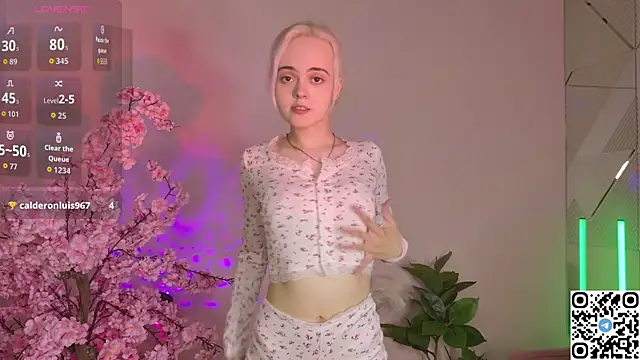 Bambi Bloom online show from April 2026 05:19:01 AM