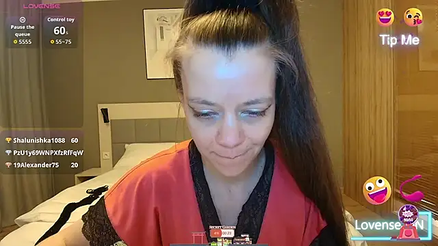 Snapshot of Yana-XX chatting on April 2026 07:42:01 PM Yana-XX online show from April 2026 07:42:01 PM
