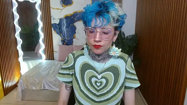 Lyra tay online show from March 2026 07:09:01 PM