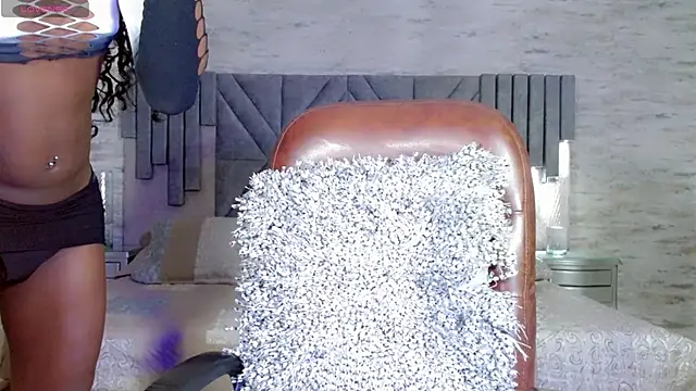 Naishadollsexy online show from March 2026 10:27:02 PM