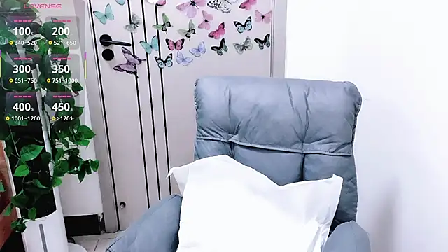 Snow-11 online show from March 2026 01:46:02 AM