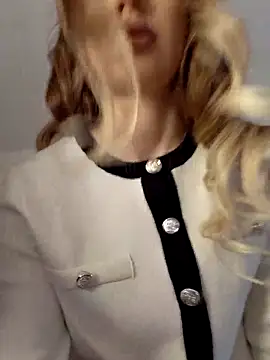 AlishaWey online show from March 2026 07:15:01 AM