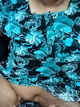 Snapshot of deepika-mallus chatting on May 2026 08:48:02 PM deepika-mallus online show from May 2026 08:48:02 PM