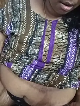 Snapshot of deepika-mallus chatting on May 2026 07:08:01 PM deepika-mallus online show from May 2026 07:08:01 PM