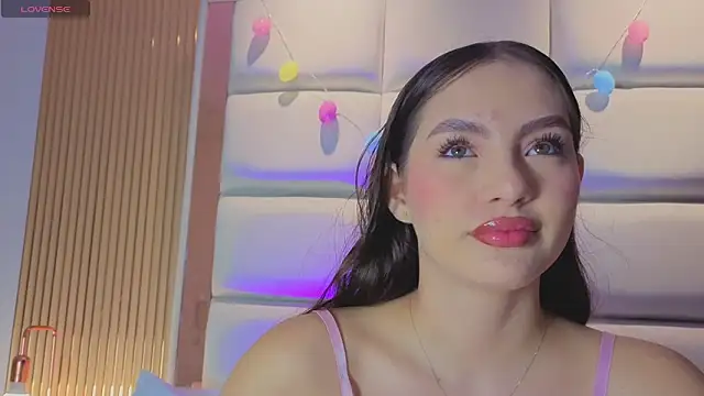 Megaan Rousee online show from April 2026 11:42:01 AM