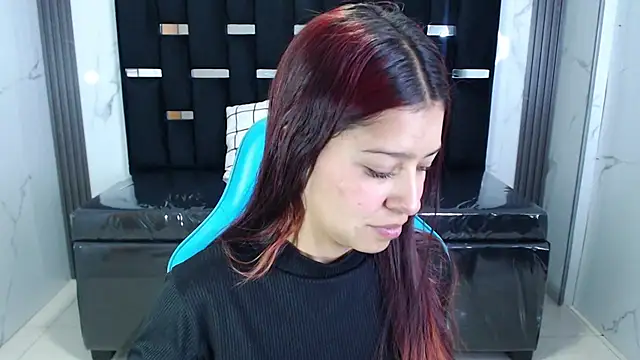 Sophirose a online show from March 2026 12:01:02 PM