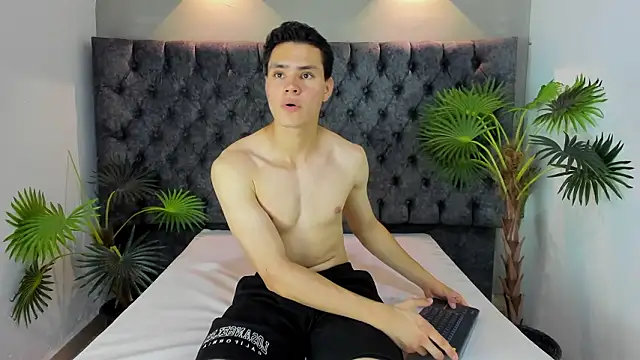 ZANE EVANS online show from March 2026 12:57:02 PM