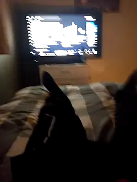 Ajjjjhughes online show from April 2026 11:24:01 PM