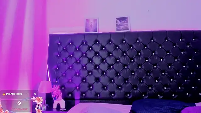 Sharon Storm online show from April 2026 07:07:02 PM