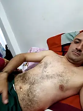 RaphandLey online show from March 2026 10:28:02 PM