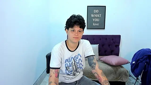 TomBoy Natali online show from March 2026 12:09:01 PM