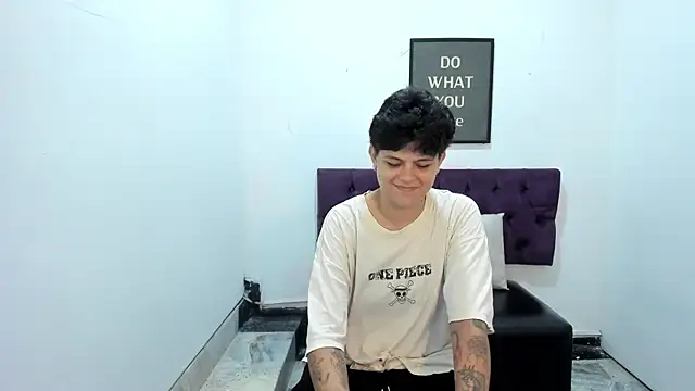 TomBoy Natali online show from April 2026 06:31:01 PM