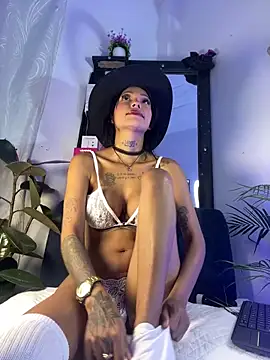 Antonella-smitt online show from May 2026 11:39:02 AM