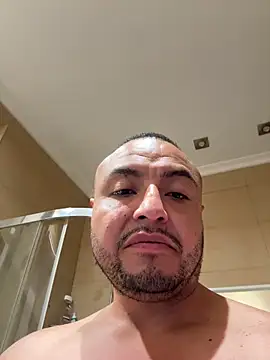 alexandeerr1986 online show from June 2026 01:32:02 PM