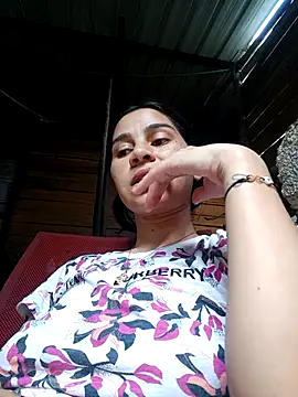 Sophia Noah online show from March 2026 10:05:02 PM