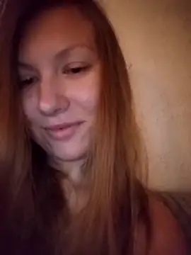 August Shine online show from April 2026 06:13:02 PM