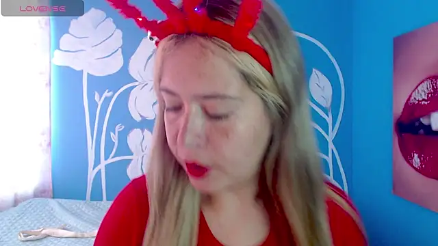 CamilleRouge online show from March 2026 07:31:02 PM