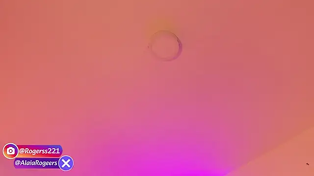 AlaiaRogers online show from May 2026 10:44:01 AM