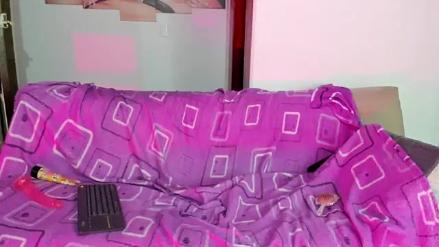 Charlotte Melody online show from March 2026 12:00:01 PM