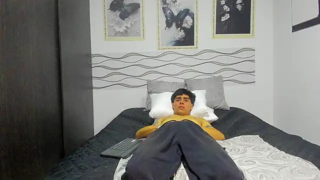 Daniel Rochax online show from March 2026 12:30:01 PM