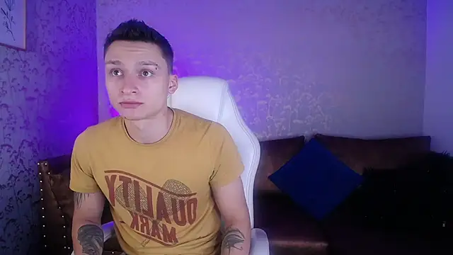 DIEGO JONES online show from April 2026 01:17:02 PM