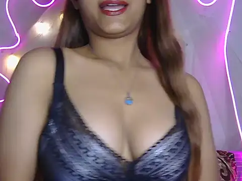 boldxx G online show from June 2026 01:03:02 PM