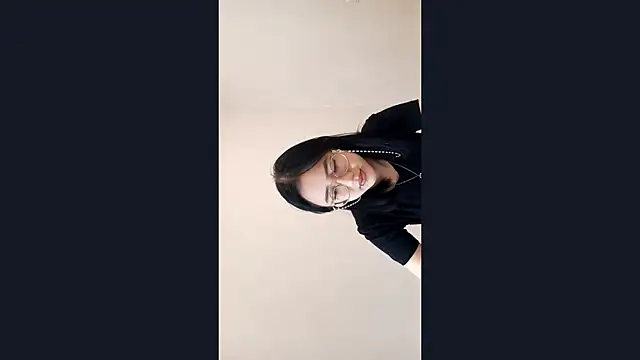 SolvedGlobe online show from April 2026 01:06:02 PM