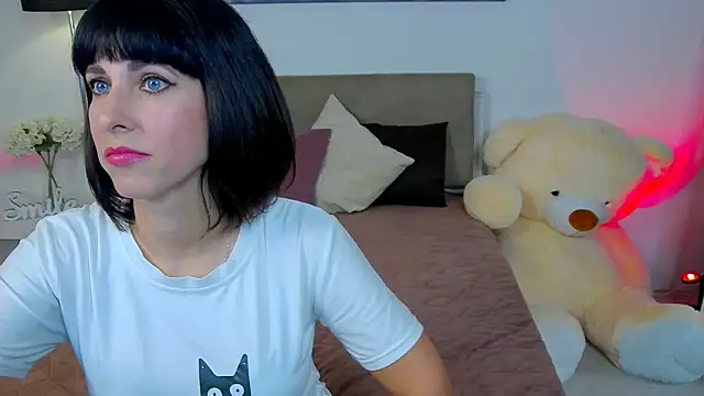 HeidieRaven online show from April 2026 12:39:02 PM