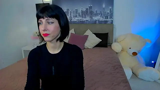 HeidieRaven online show from April 2026 01:24:02 PM