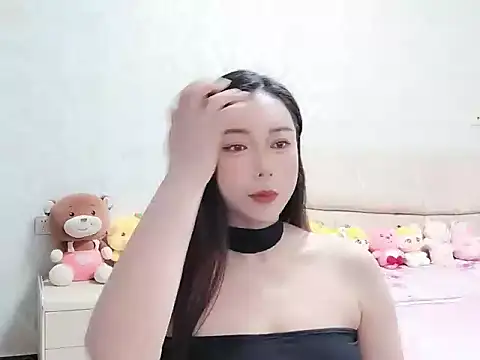 Naomi NN online show from June 2026 11:05:01 PM