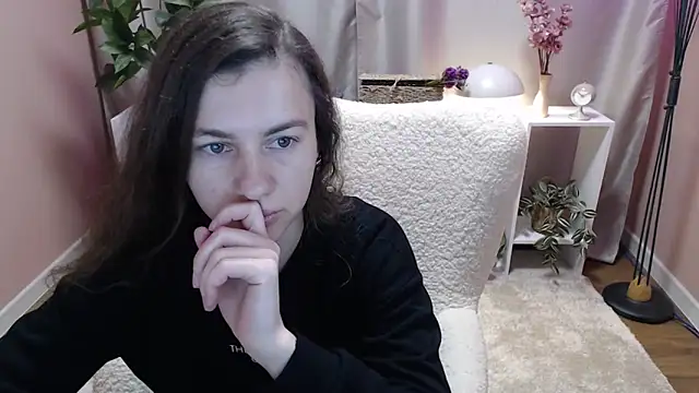 MistyBree online show from April 2026 07:36:02 AM