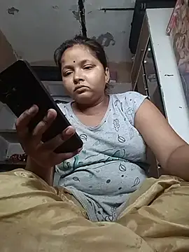 Snapshot of priti_25 chatting on July 2026 05:23:01 PM priti 25 online show from July 2026 05:23:01 PM