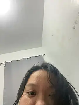 Snapshot of -Lykasa- chatting on March 2026 04:03:01 PM -Lykasa- online show from March 2026 04:03:01 PM