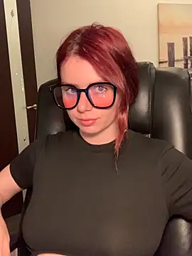 Snapshot of VelvetChloe chatting on June 2026 06:54:02 PM VelvetChloe online show from June 2026 06:54:02 PM