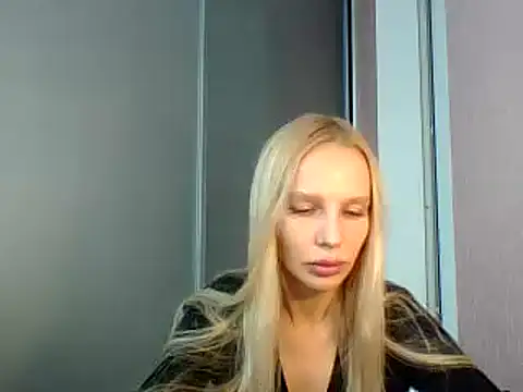 Milieva11 online show from March 2026 09:06:02 AM