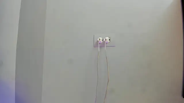 Nahomy Collins  online show from March 2026 07:28:01 PM