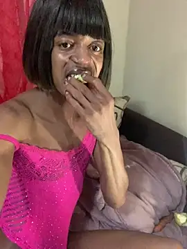 Kinky-Nicky04 online show from April 2026 06:58:02 PM