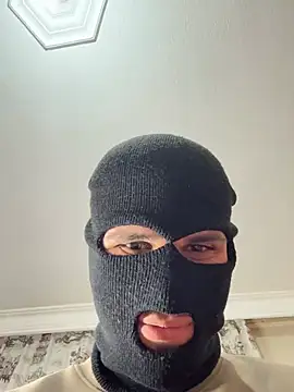 emree-pelinn online show from March 2026 08:37:02 PM